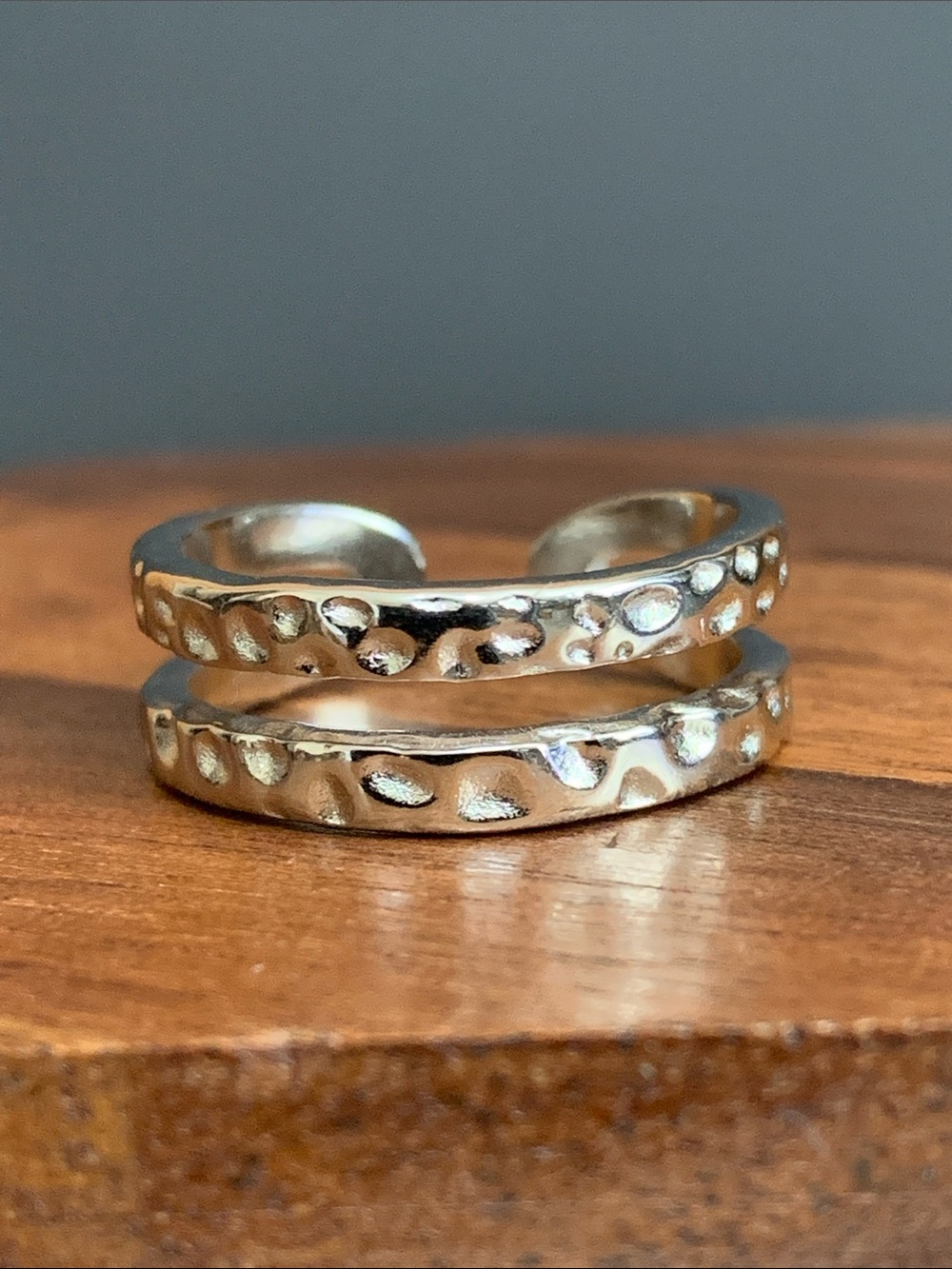 NWT silver tone textured ring size 7.5